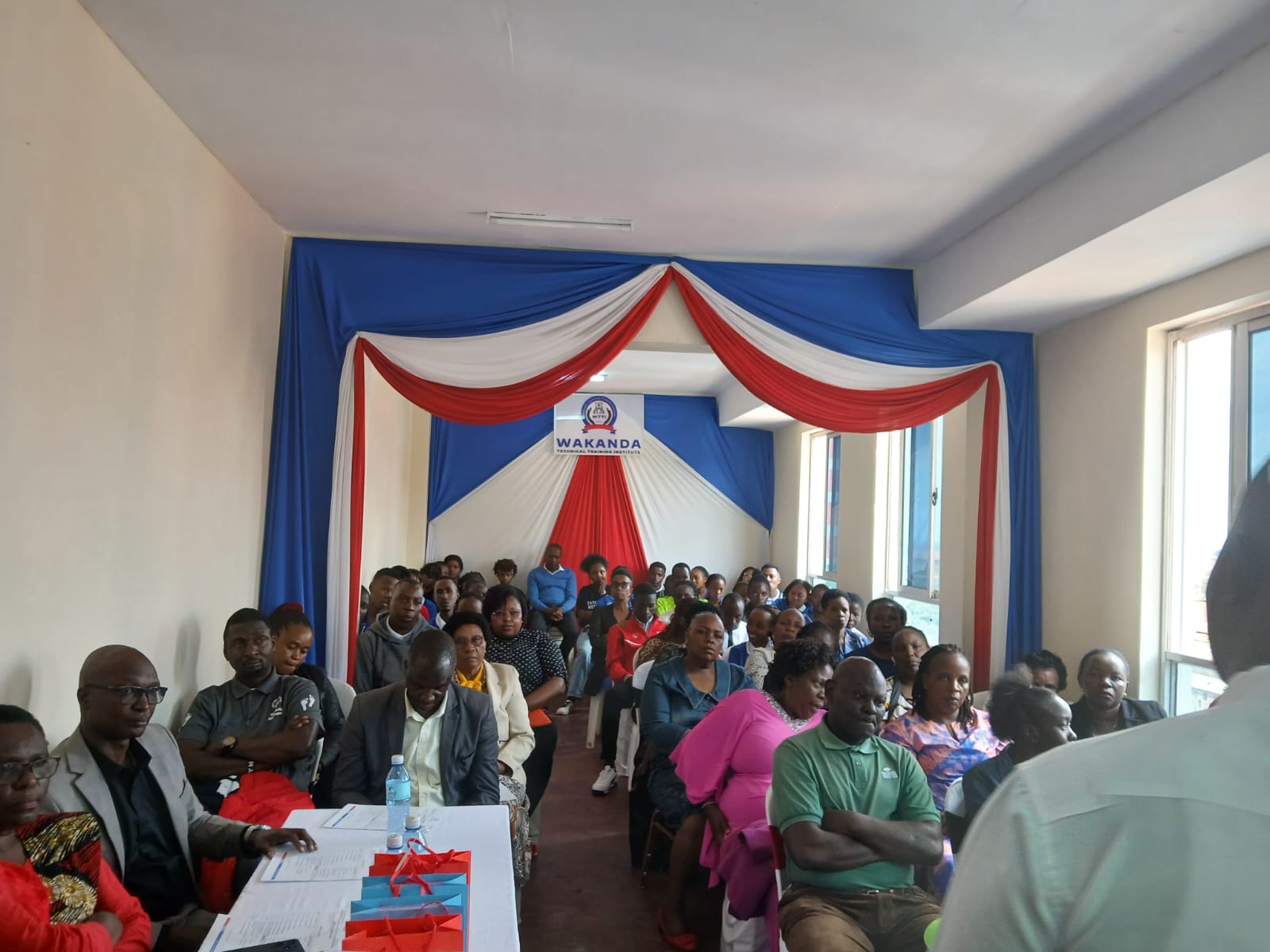 WhatsApp Image 2025-09-25 at 10.23.41 (1) WhatsApp Image 2025-09-25 at 10.23.41 (1)